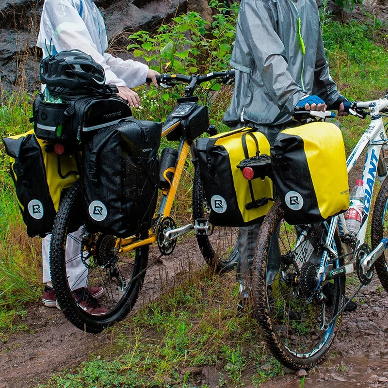 ROCKBROS Bisiklet Çantası Su Geçirmez 10-18L MTB Çantası Taşınabilir Bisiklet Çantası Pannier Arka Raf Kuyruk Koltuk Bagaj Paketi Bisiklet Depolama Bisiklet Çantası