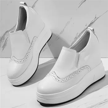 2022 Moda Ayakkabı Kadın Hakiki Deri Takozlar Yüksek Topuk yarım çizmeler Kadın Yuvarlak Ayak Üzerinde Kayma Platformu Pompaları rahat ayakkabılar