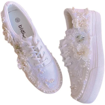 2023 Yeni Kalın Tabanlı beyaz ayakkabı Papatya Tuval Düşük Üst 3cm İç El Yapımı Düğün Parti Beyaz dantel ayakkabı Dantel Spor Ayakkabı