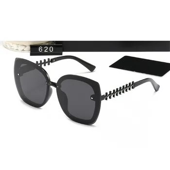 DİKELANG Kadınlar Lüks Sunglass Mektuplar Boy Çerçeve Güneş Gözlükleri Gafas Metal Bacak Framele Plaj Sürüş Trendy Hediyeler UV400