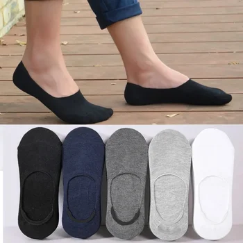 5 Pairs Moda Erkekler Tekne Çorap Yaz Sonbahar kaymaz Silikon Görünmez Pamuk Çorap Erkek Ayak Bileği Çorap Terlik Düz Renk Çorap
